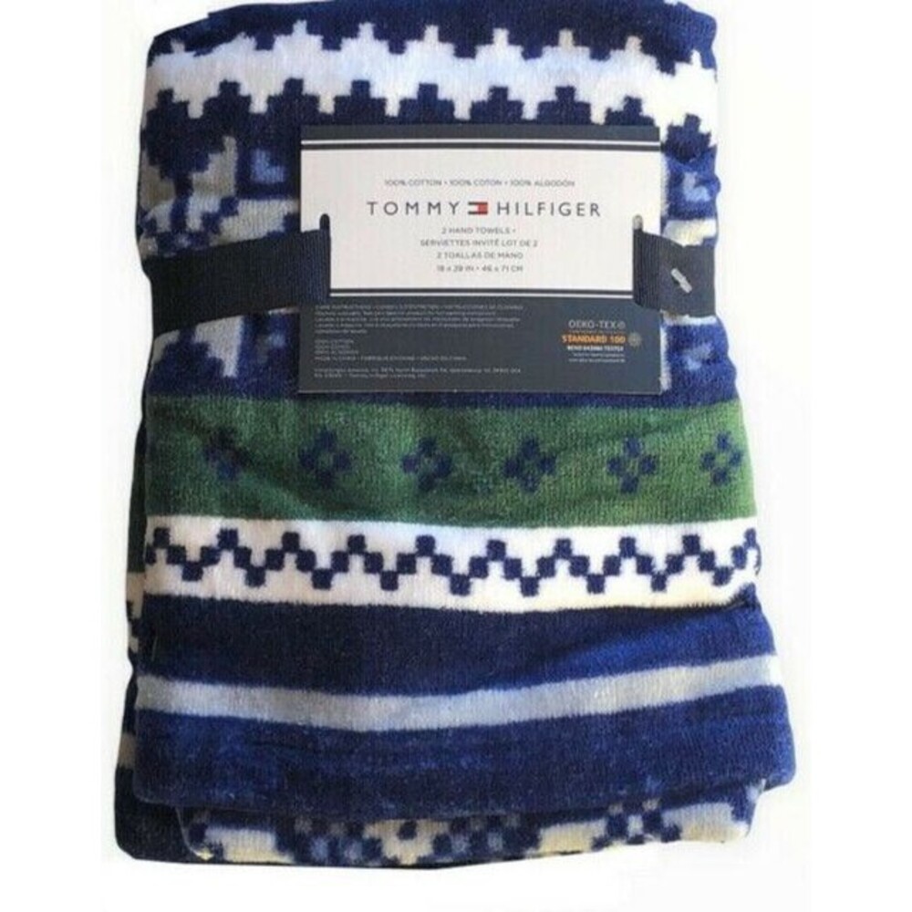 Tommy Hilfiger Christmas Snowflake Hand Towels Bathroom Holiday Stripe Set of 2
